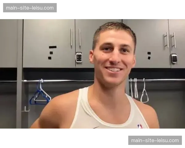 太阳吉莱斯皮衔接段主控：赋予角色球员权限打破队史三分纪录